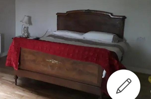 King Size Bed, Private Parking, Centrally Located Kilkenny Exterior foto